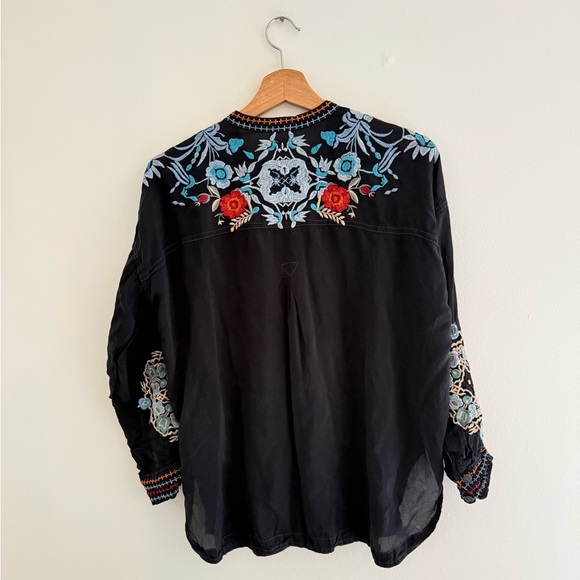 Johnny Was Jordan Sanded Black Floral Embroidered Tunic Long Sleeve Blouse XXS - Picture 7 of 7
